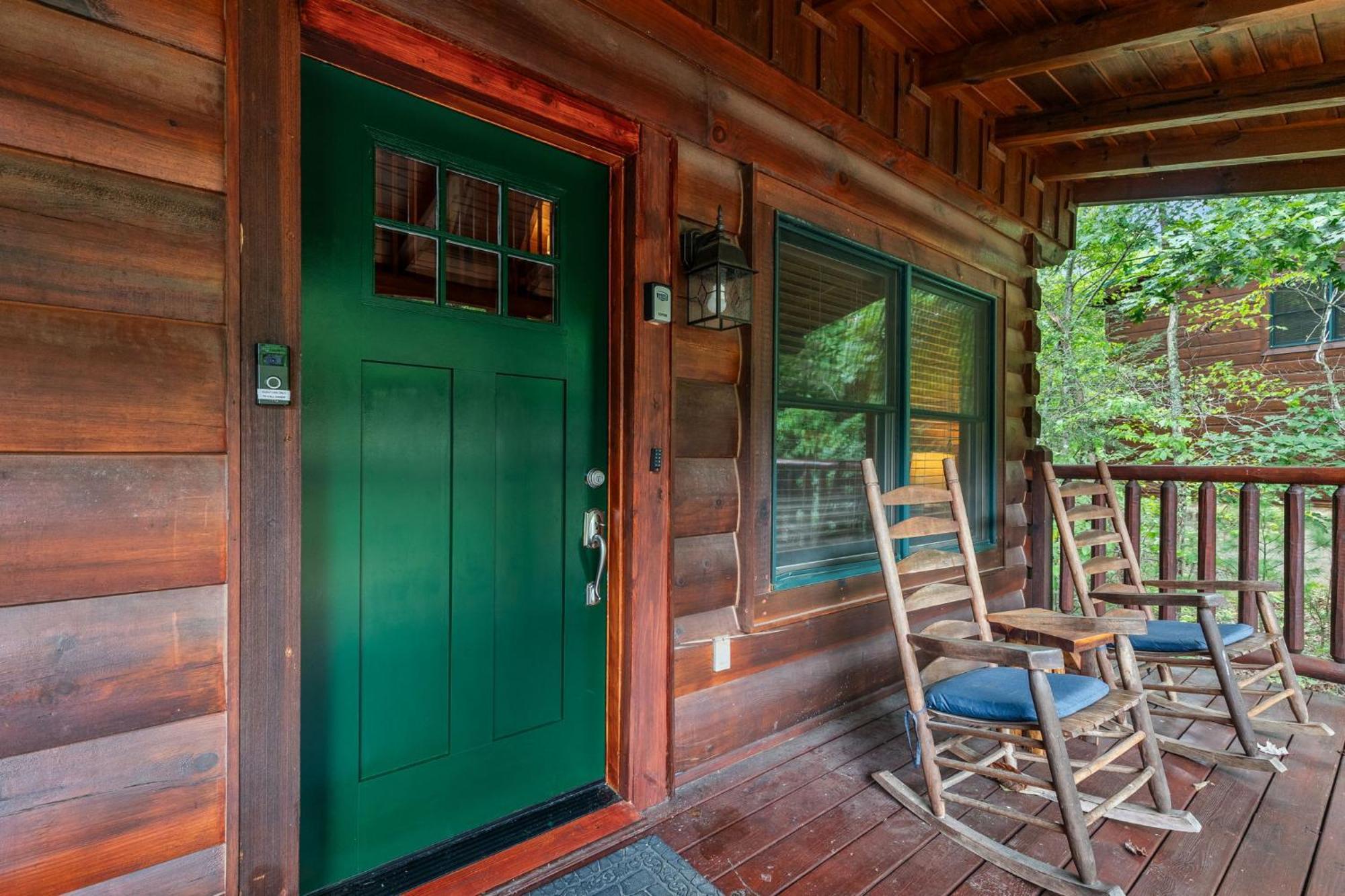 Elegant & Cozy Cabin Near Pigeon Forge Севьервилл Экстерьер фото