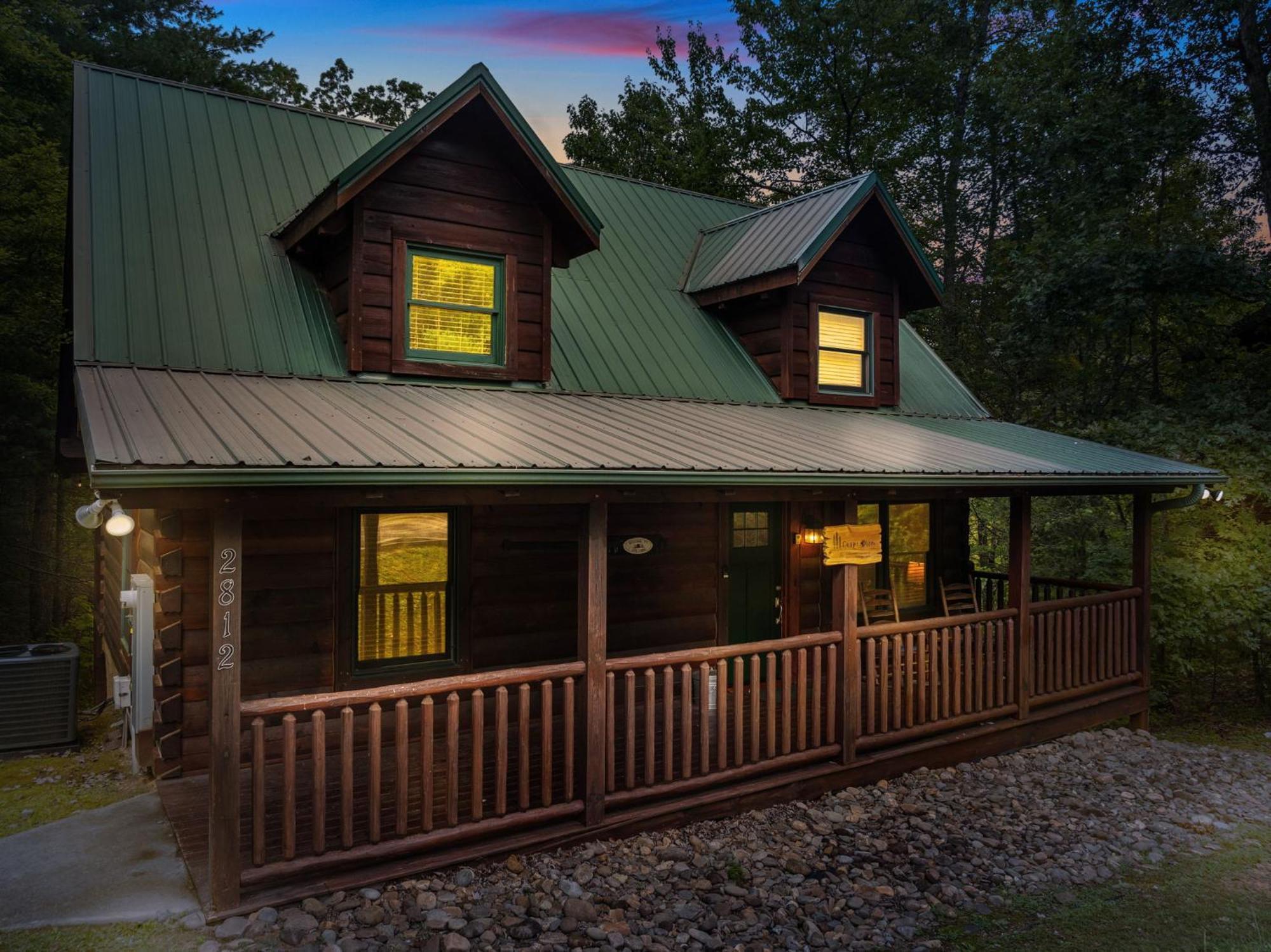 Elegant & Cozy Cabin Near Pigeon Forge Севьервилл Экстерьер фото