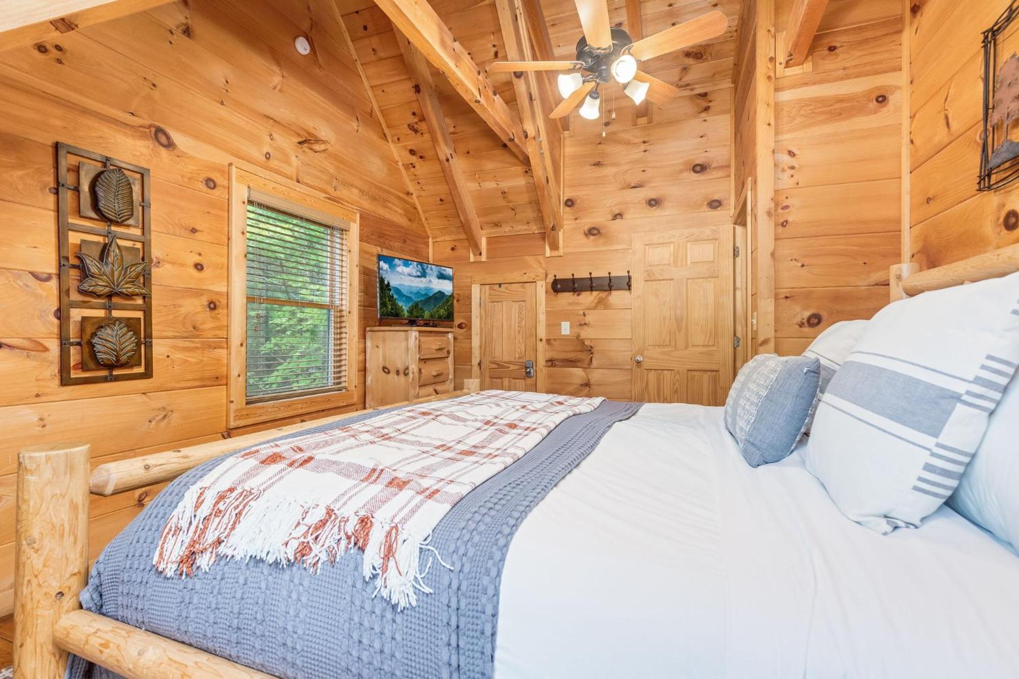 Elegant & Cozy Cabin Near Pigeon Forge Севьервилл Экстерьер фото